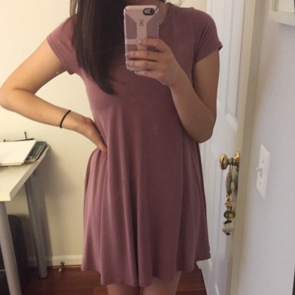 Francesca’s Pink T-Shirt Dress - Picture 4 of 4